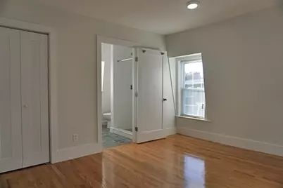 4 Osgood St #3, Somerville, MA 02143 - Photo 6