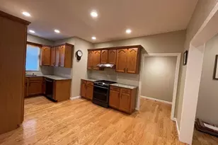 60 Newton St, Somerville, MA 02143 - Photo 8