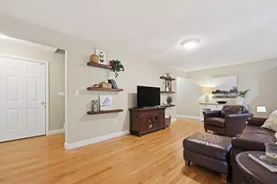 47 Terry Ln, Plainville, MA 02762 - Photo 6