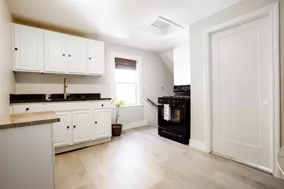 24 Tracey St, Peabody, MA 01960 - Photo 6