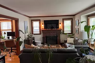 83 Greaton Rd, Boston, MA 02132 - Photo 4