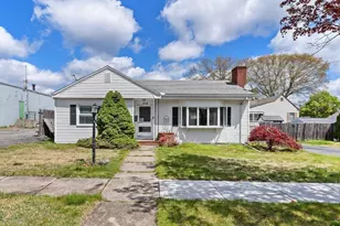 259 Jarry St, New Bedford, MA 02745 - Photo 18