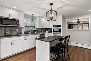 259 Jarry St, New Bedford, MA 02745 - Photo 10