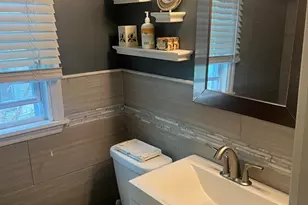 109 Eddywood St, Springfield, MA 01118 - Photo 18