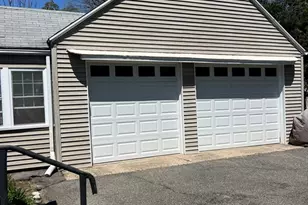 109 Eddywood St, Springfield, MA 01118 - Photo 6