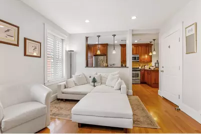 130 Myrtle St #PH, Boston, MA 02114 - Photo 4
