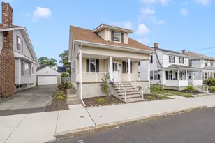 1268 President Ave, Fall River, MA 02720 - Photo 2