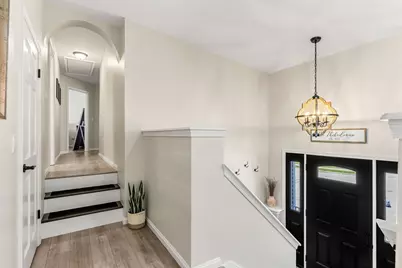 38 Sandra Road, Peabody, MA 01960 - Photo 4