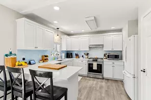 38 Sandra Rd, Peabody, MA 01960 - Photo 16