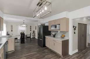 15 Merida St, Springfield, MA 01104 - Photo 2
