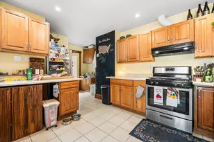 52 Electric Ave, Somerville, MA 02144 - Photo 6