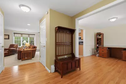 27 Colburn #27, Northborough, MA 01532 - Photo 2