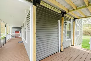 323 Warhurst Ave, Swansea, MA 02777 - Photo 4