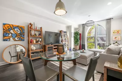 2 Clarendon St #307, Boston, MA 02116 - Photo 4