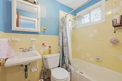 15 Kenneson Rd, Somerville, MA 02145 - Photo 10