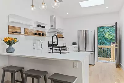 43 Wordsworth St #3, Boston, MA 02128 - Photo 8