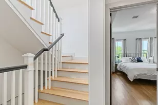 43 Wordsworth St, Boston, MA 02128 - Photo 28
