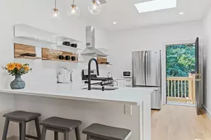 43 Wordsworth St, Boston, MA 02128 - Photo 24