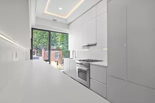 1578 Beacon St, Boston, MA 02446 - Photo 2