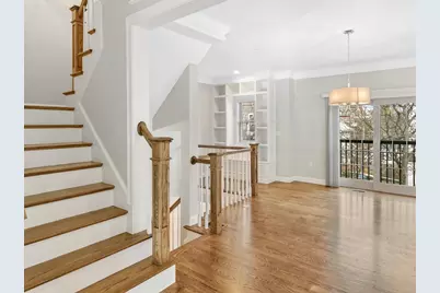 37 Lambert St #37, Boston, MA 02119 - Photo 6