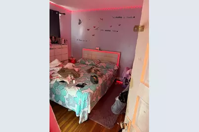 8 Ogden St, Boston, MA 02124 - Photo 16