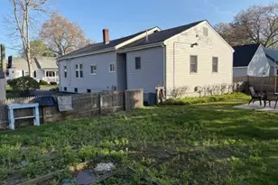 45 Bryant St, Dartmouth, MA 02747 - Photo 4