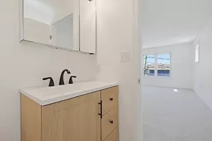 51 Pearl St, Malden, MA 02148 - Photo 32