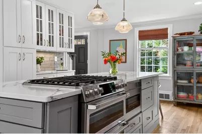 26 Hobart Road, Wellesley, MA 02482 - Photo 12