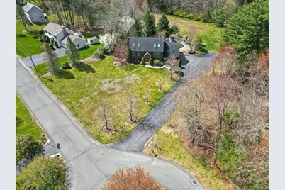 35 Sandra Dr., East Bridgewater, MA 02333 - Photo 4
