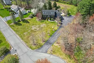 35 Sandra Dr, East Bridgewater, MA 02333 - Photo 4