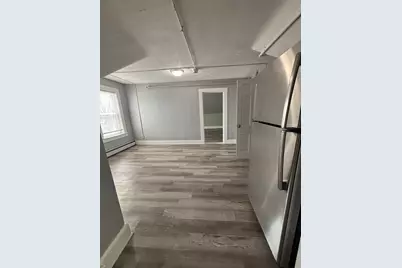 104 Concord St #3, Lowell, MA 01852 - Photo 2