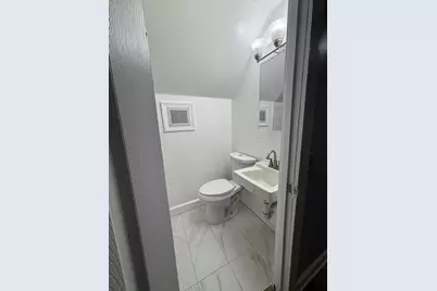 104 Concord St #3, Lowell, MA 01852 - Photo 12