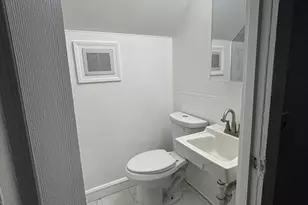 104 Concord St, Lowell, MA 01852 - Photo 12