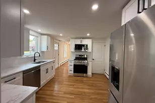 63 Holland St, Winchester, MA 01890 - Photo 2