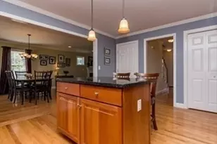 409 Lincoln St, Waltham, MA 02451 - Photo 4