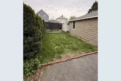 35-37 Springdale St #35, Malden, MA 02148 - Photo 20
