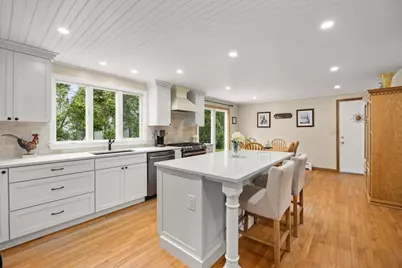 34 Windsor Way, Mashpee, MA 02649 - Photo 10