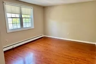 305 Pine St, Lowell, MA 01851 - Photo 10