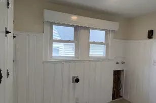 33 Highland St, Webster, MA 01570 - Photo 6