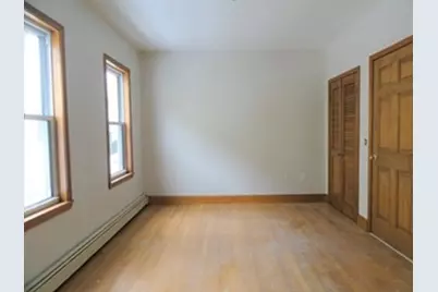 39 Paris Street #2, Medford, MA 02155 - Photo 6