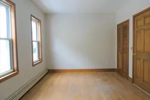 39 Paris St, Medford, MA 02155 - Photo 6