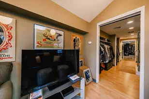 1391 Hyde Park Ave, Boston, MA 02136 - Photo 20