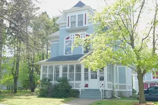 77 Nonotuck St, Holyoke, MA 01040 - Photo 2