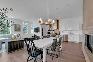 537 E 1st St, Boston, MA 02127 - Photo 8