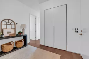 537 E 1st St, Boston, MA 02127 - Photo 24