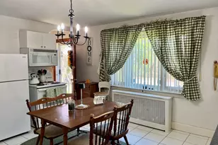 7 Warren St, Taunton, MA 02780 - Photo 8