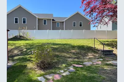 7 Warren Street, Taunton, MA 02780 - Photo 4
