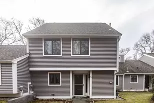 12 Woodrise, Falmouth, MA 02540 - Photo 2