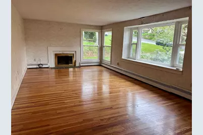 79 Newton Ave N, Worcester, MA 01602 - Photo 2