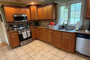 775 Lincoln St, Waltham, MA 02451 - Photo 4